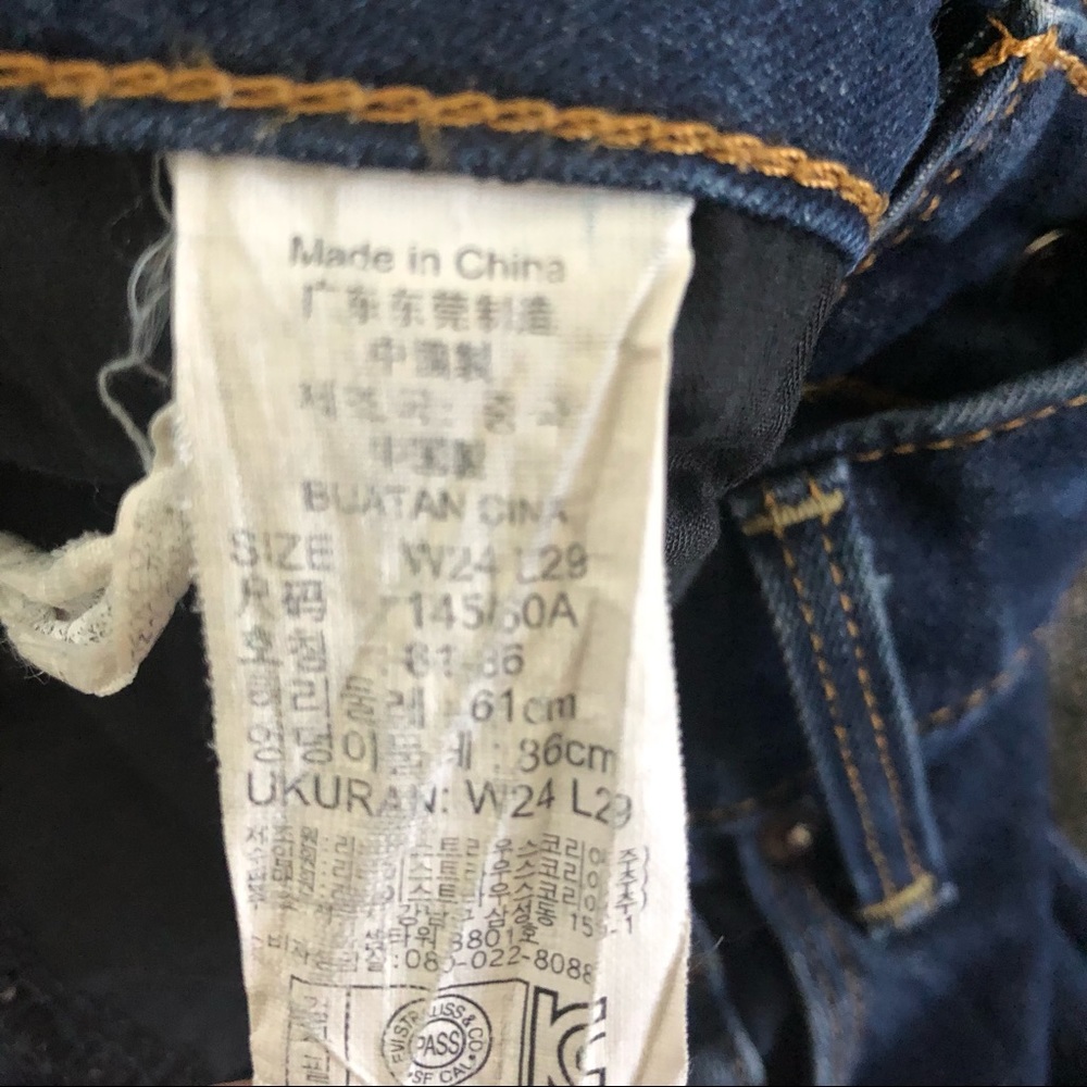 Levi’s dark blue denim skinny jeans size W24 L29 - Picture 9 of 9